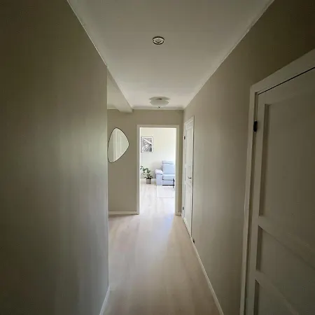 Large And Open Apartamento